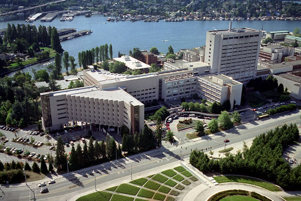 UW Medical Center Montlake entrance 